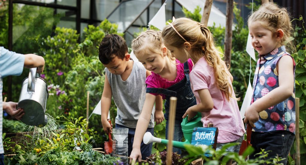  Young children gardening